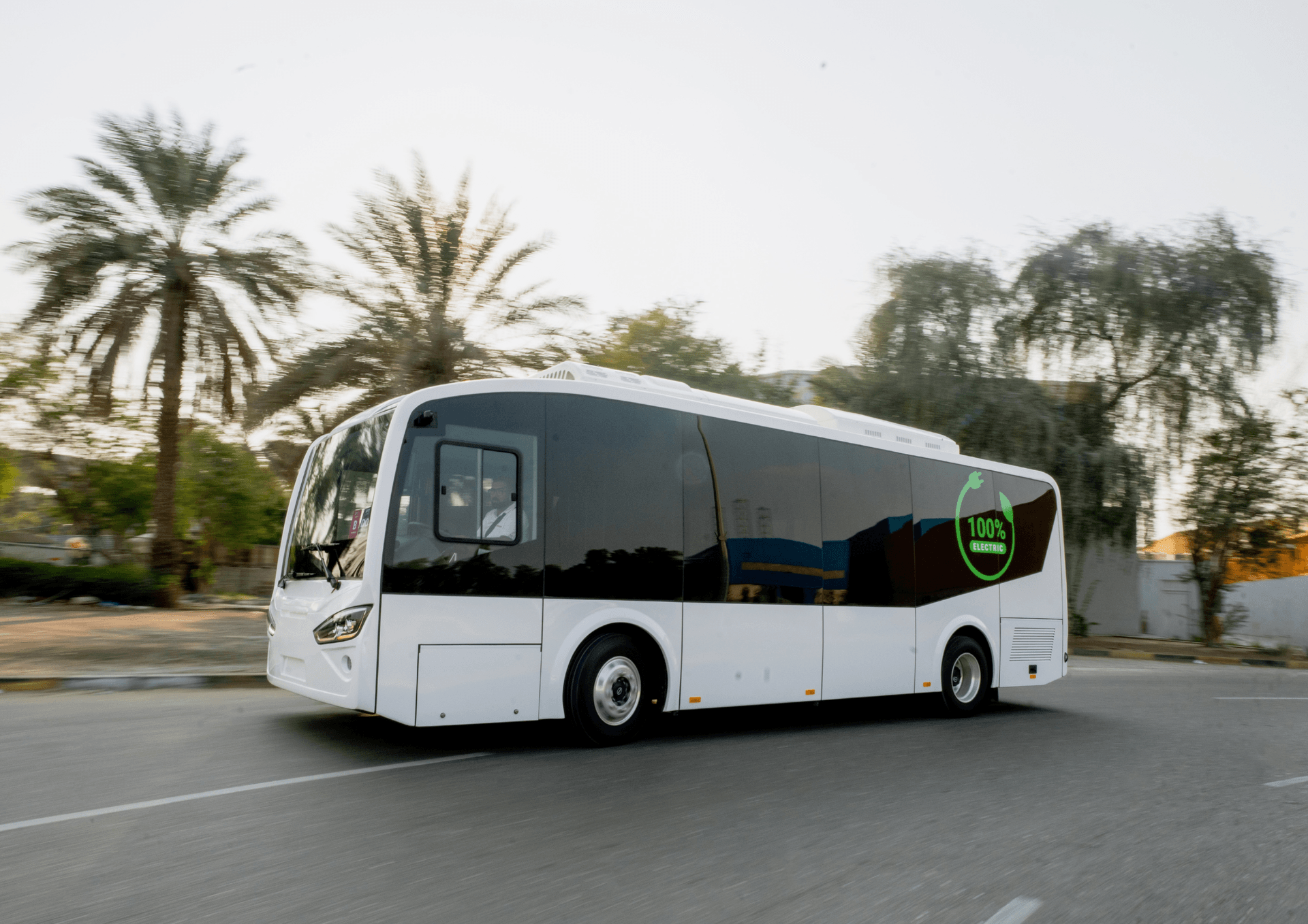 Skywell 8.5m Electric Bus – slide 1