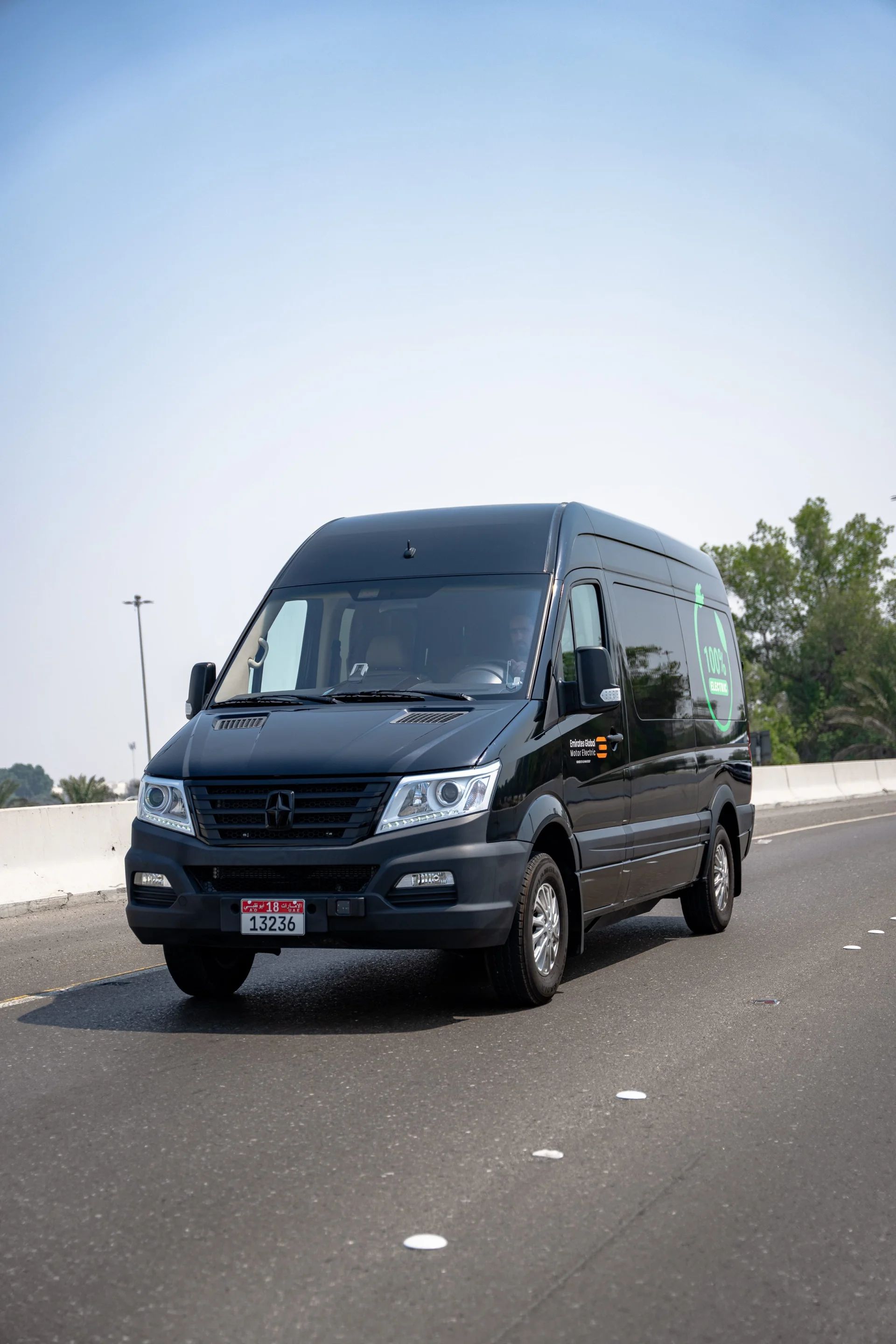 Asiastar Passenger Electric Van – slide 1